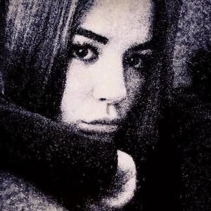 Meet your Posher, Laurel